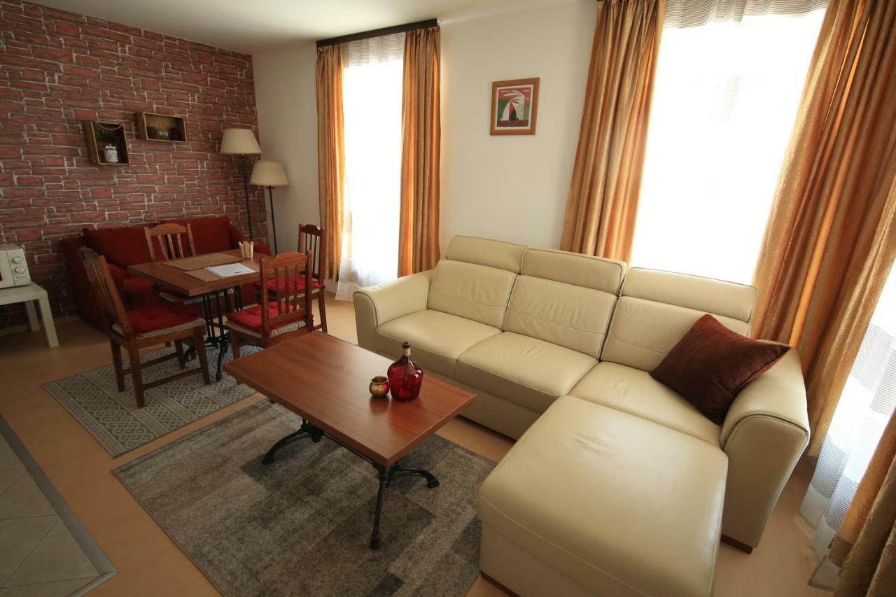 Great Location Near Lift Apartment Bansko Exterior foto